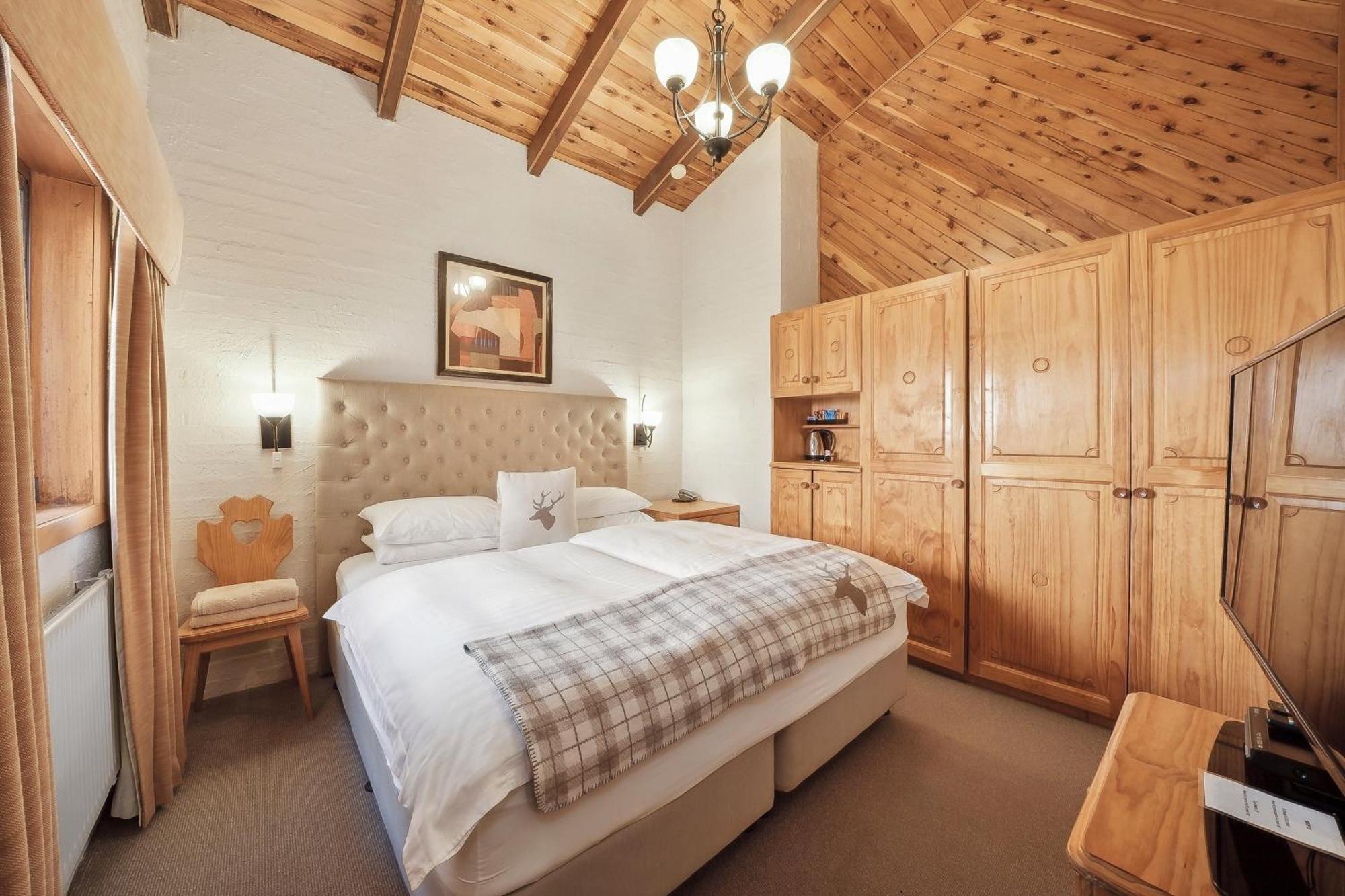 Hotel Pension Grimus Mount Buller Ngoại thất bức ảnh